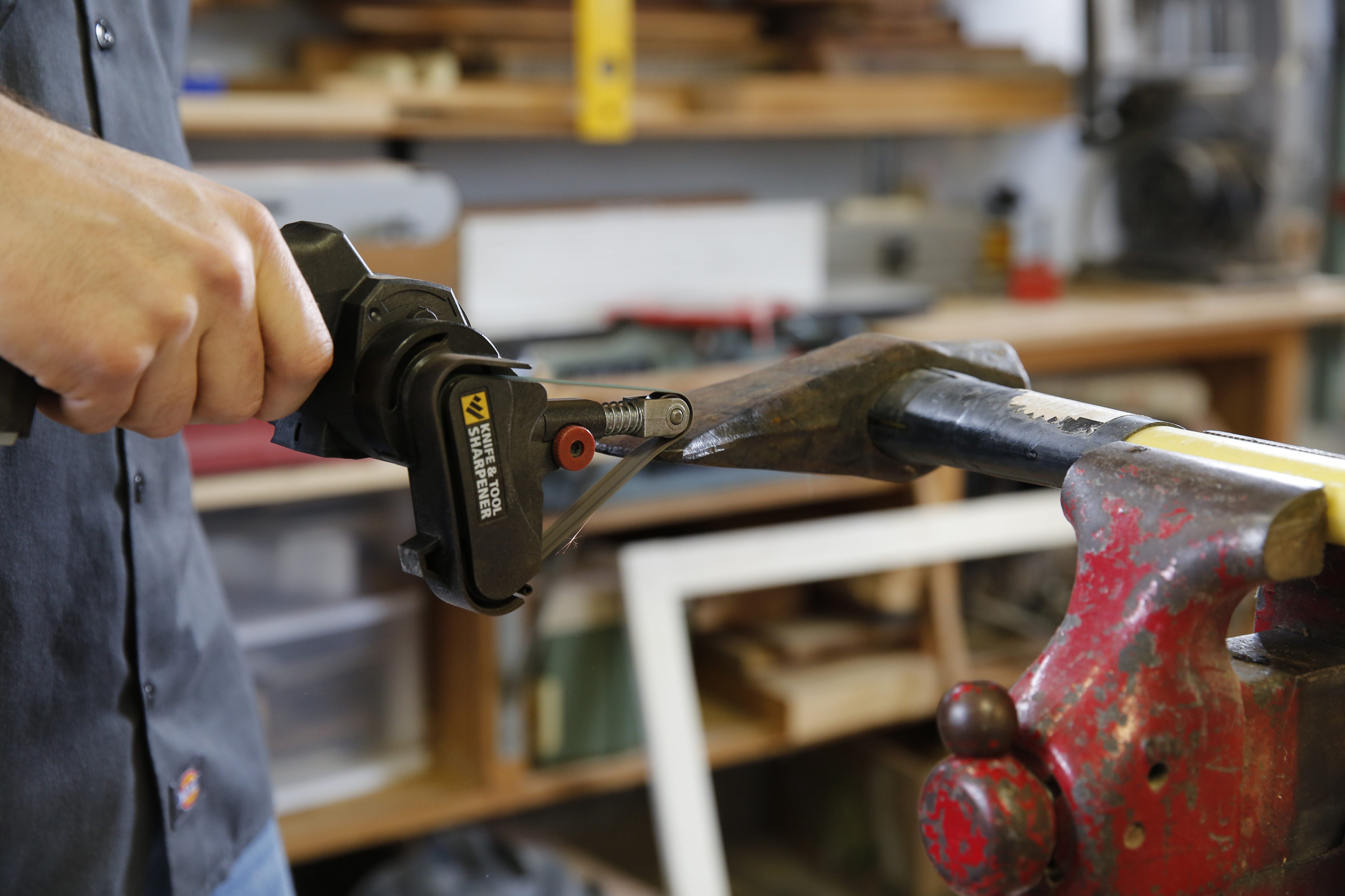 Do It Yourself Sharpening: Axes & Wood-Splitting Tools