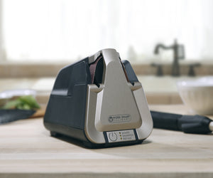 Field and Stream Humorist Dave Petzal Weighs in on the Work Sharp Culinary E5